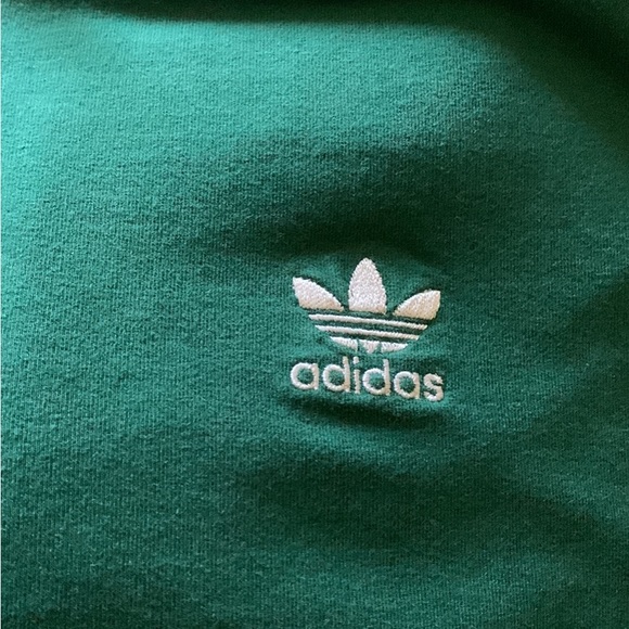 Adidas crop top - Picture 2 of 3